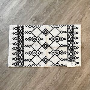 Brand New - Project 62 Accent Rug